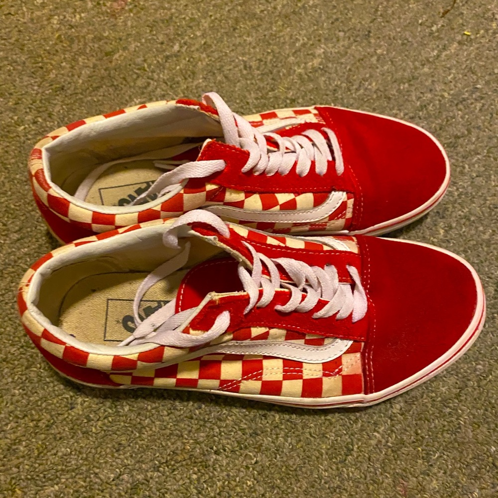 red checkered vans no box